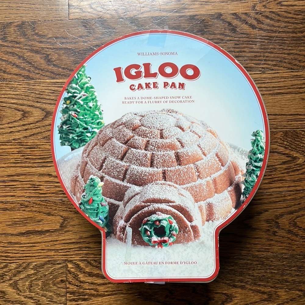WILLIAMS SONOMA IGLOO SHAPE CAKE PAN